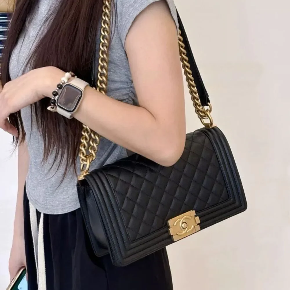 Chanel Women Pre-Loved Bag Very Good Condition